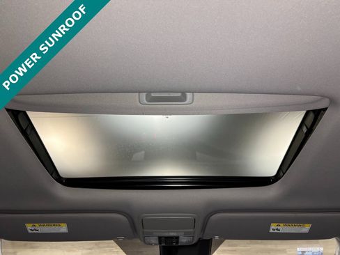 Used 2018 Honda Odyssey EX-L image 5