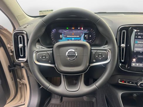 New 2026 Volvo XC40 B4 Plus w/ Climate Package image 10