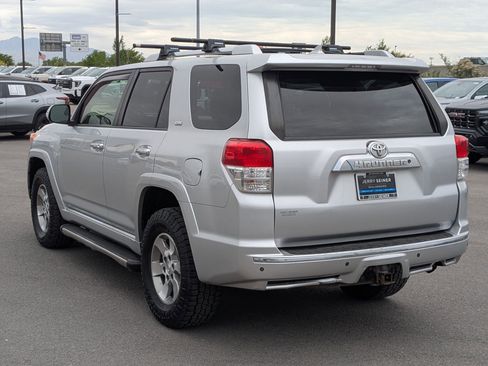Used 2013 Toyota 4Runner SR5 w/ Convenience Pkg AWD/4WD image 3
