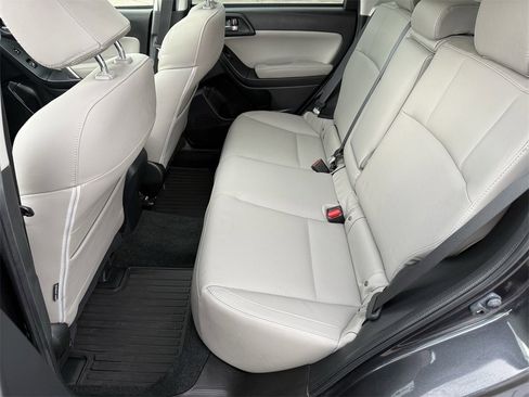Used 2017 Subaru Forester 2.5i Limited image 13