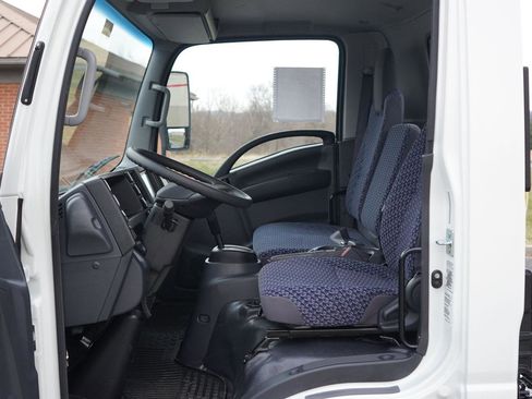 New 2025 Chevrolet Low Cab Forward image 20