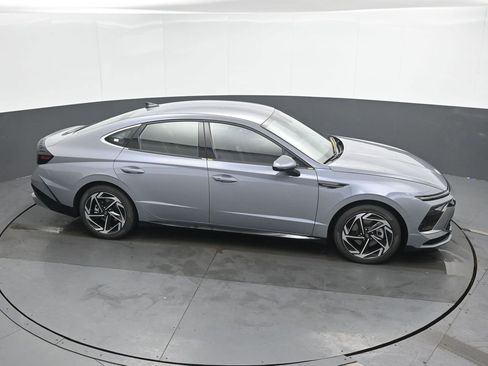 New 2026 Hyundai Sonata SEL FWD image 37