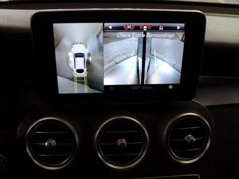 Used 2018 Mercedes-Benz GLC 300 4MATIC Coupe image 24