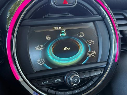 Used 2017 MINI Cooper 2-Door Hardtop FWD image 16