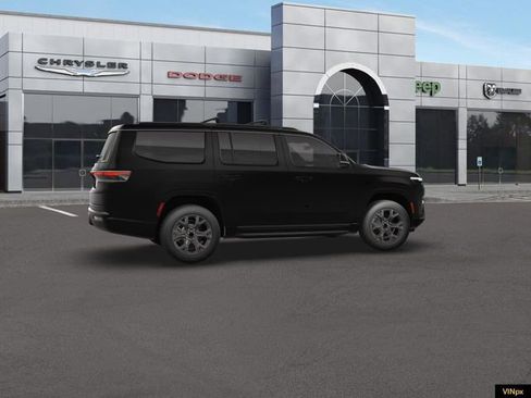 New 2026 Jeep Grand Wagoneer Limited AWD/4WD image 15