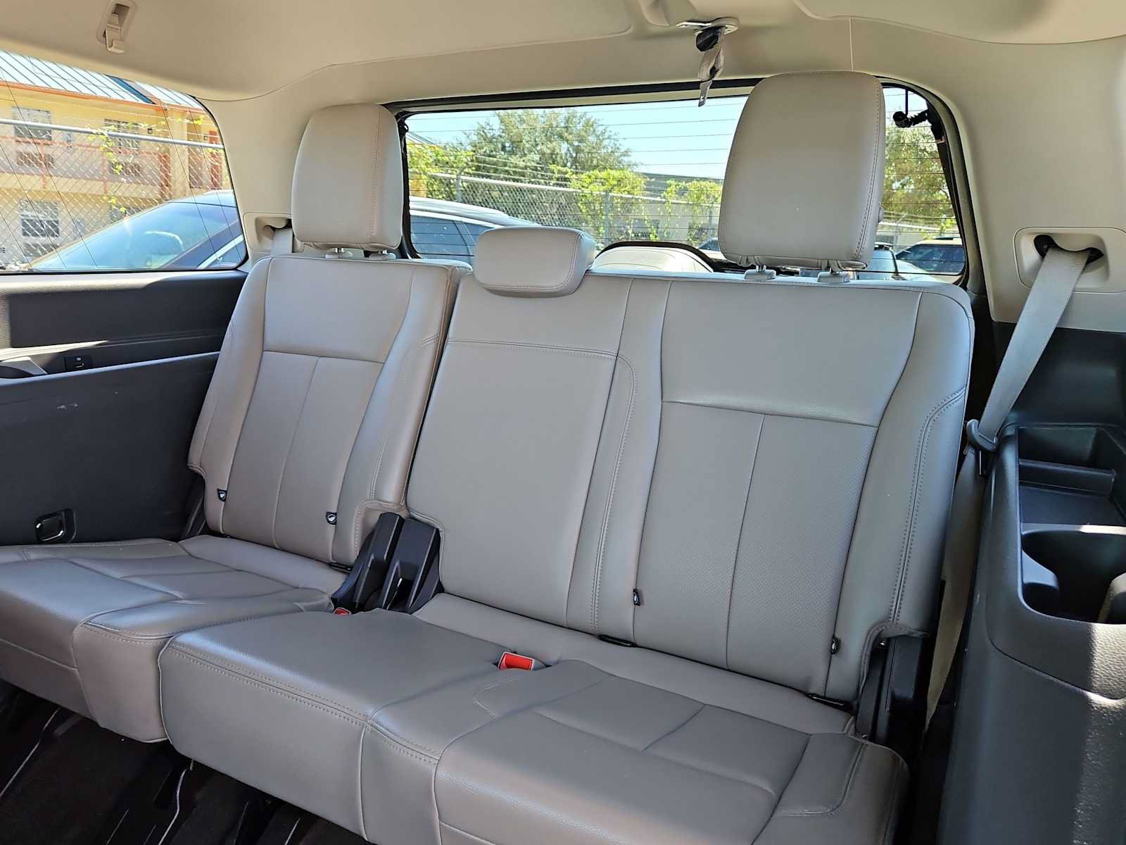Used 2021 Ford Expedition XLT AWD/4WD image 19