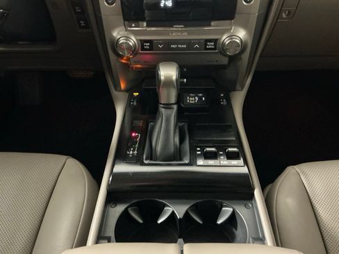 Used 2021 Lexus GX 460 Premium w/ Premium Package AWD/4WD image 13