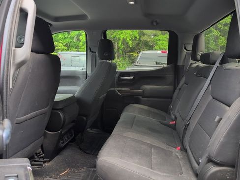 Used 2020 Chevrolet Silverado 1500 LT Trail Boss w/ Convenience Package AWD/4WD image 6