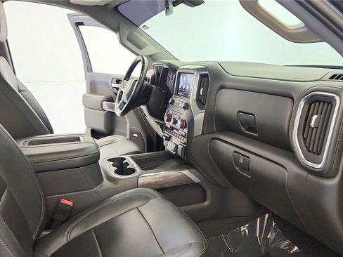 Used 2019 Chevrolet Silverado 1500 LTZ AWD/4WD image 39