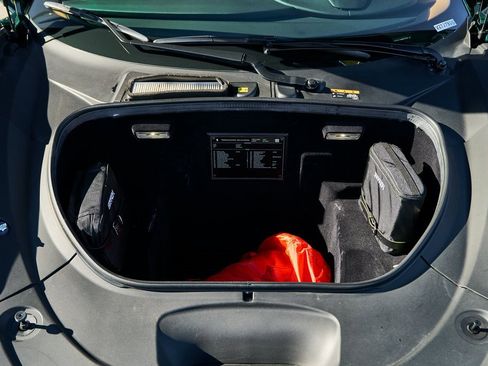 Used 2022 Ferrari F8 Tributo image 9