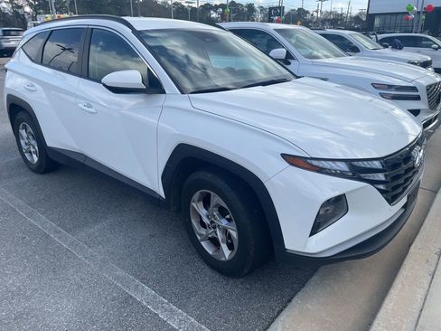 Used 2024 Hyundai Tucson SEL image 1