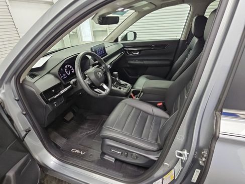 Used 2024 Honda CR-V EX-L image 11
