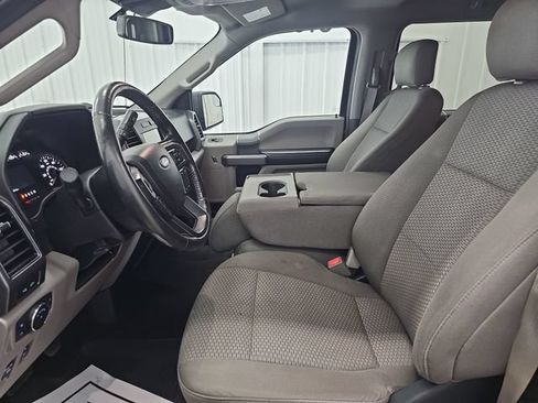 Used 2019 Ford F150 XLT w/ Equipment Group 302A Luxury AWD/4WD image 37