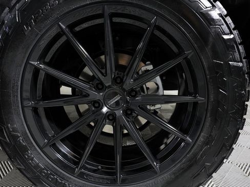 Used 2025 Lexus GX 550 w/ Accessory Package (2T) image 57