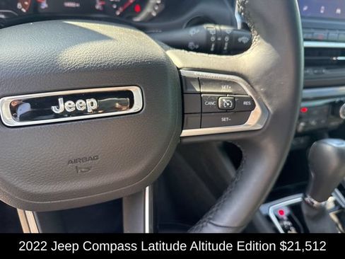 Used 2022 Jeep Compass Latitude w/ Convenience Group AWD/4WD image 18