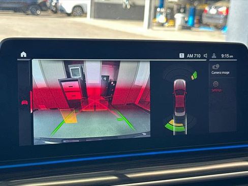 Used 2023 BMW 530e T w/ M Sport Package image 18