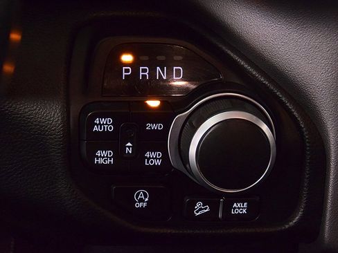 Used 2022 RAM 1500 Big Horn image 26