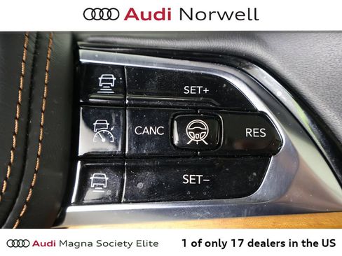 Used 2024 Jeep Grand Cherokee L Summit AWD/4WD image 31