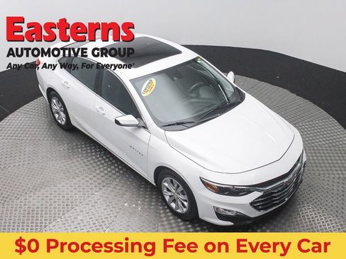 Used 2024 Chevrolet Malibu LT FWD image 3