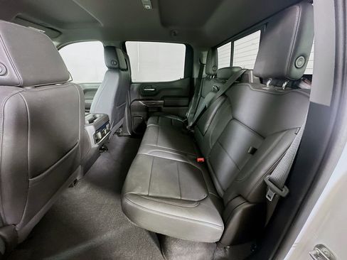 Used 2022 Chevrolet Silverado 1500 LTZ image 14