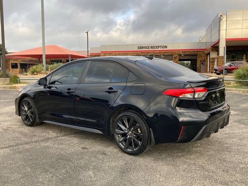 Used 2025 Toyota Corolla SE FWD image 7