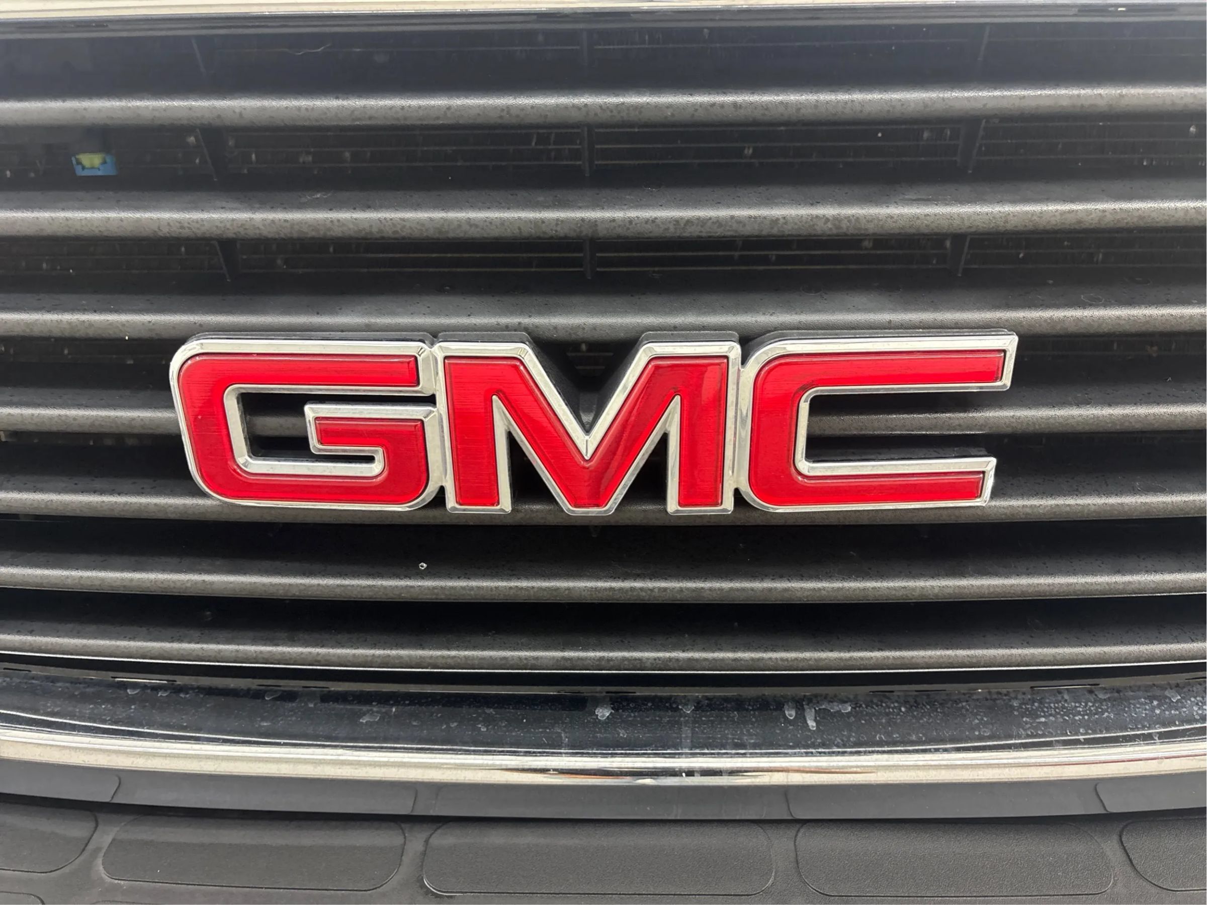 Used 2022 GMC Savana 2500 w/ Driver Convenience Package RWD image 32