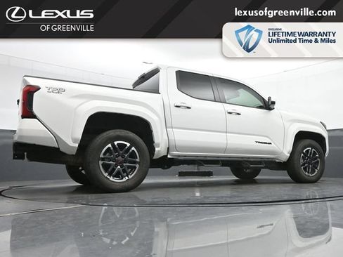 Used 2024 Toyota Tacoma TRD Sport RWD image 12