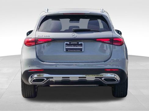 New 2026 Mercedes-Benz GLC 300 image 5