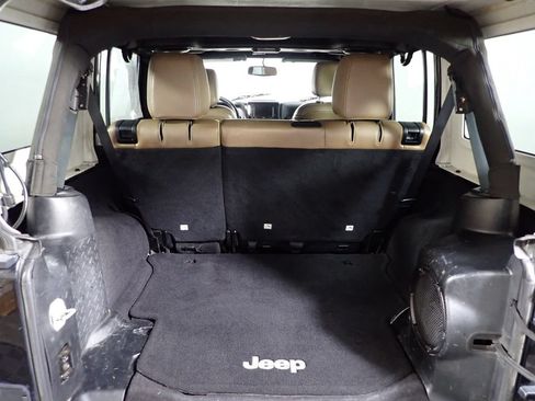 Used 2014 Jeep Wrangler Unlimited Rubicon w/ Dual Top Group AWD/4WD image 14