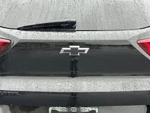Used 2023 Chevrolet TrailBlazer RS w/ Sun and Liftgate Package AWD/4WD image 48