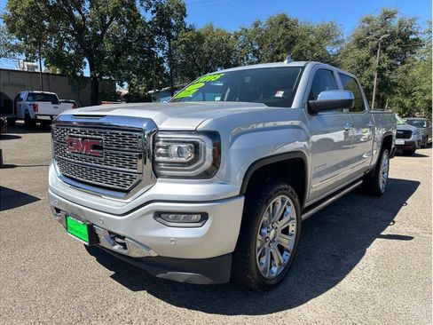 Used 2018 GMC Sierra 1500 Denali w/ Denali Ultimate Package AWD/4WD image 3