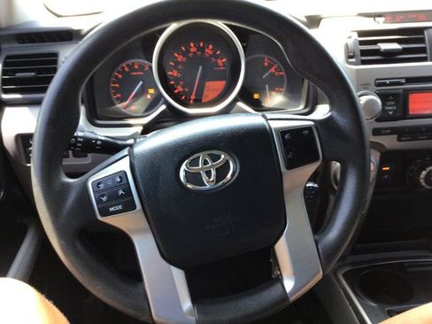 Used 2012 Toyota 4Runner SR5 RWD image 25