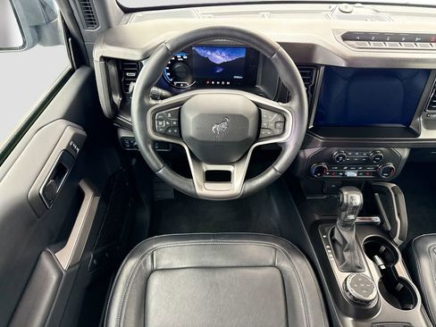 Used 2021 Ford Bronco First Edition image 10