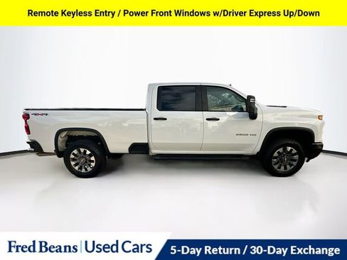 Used 2024 Chevrolet Silverado 2500 Custom w/ Custom Convenience Package image 10