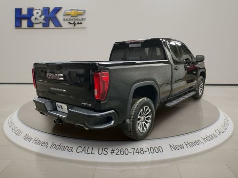 Used 2019 GMC Sierra 1500 AT4 w/ AT4 Premium Package image 11