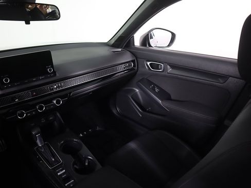 Used 2024 Honda Civic Sport image 32