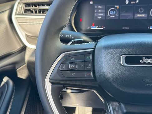 New 2025 Jeep Grand Cherokee Laredo w/ Trailer Tow Package image 16