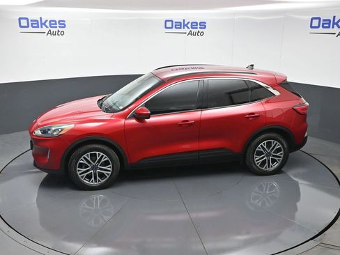 Used 2020 Ford Escape SEL image 49