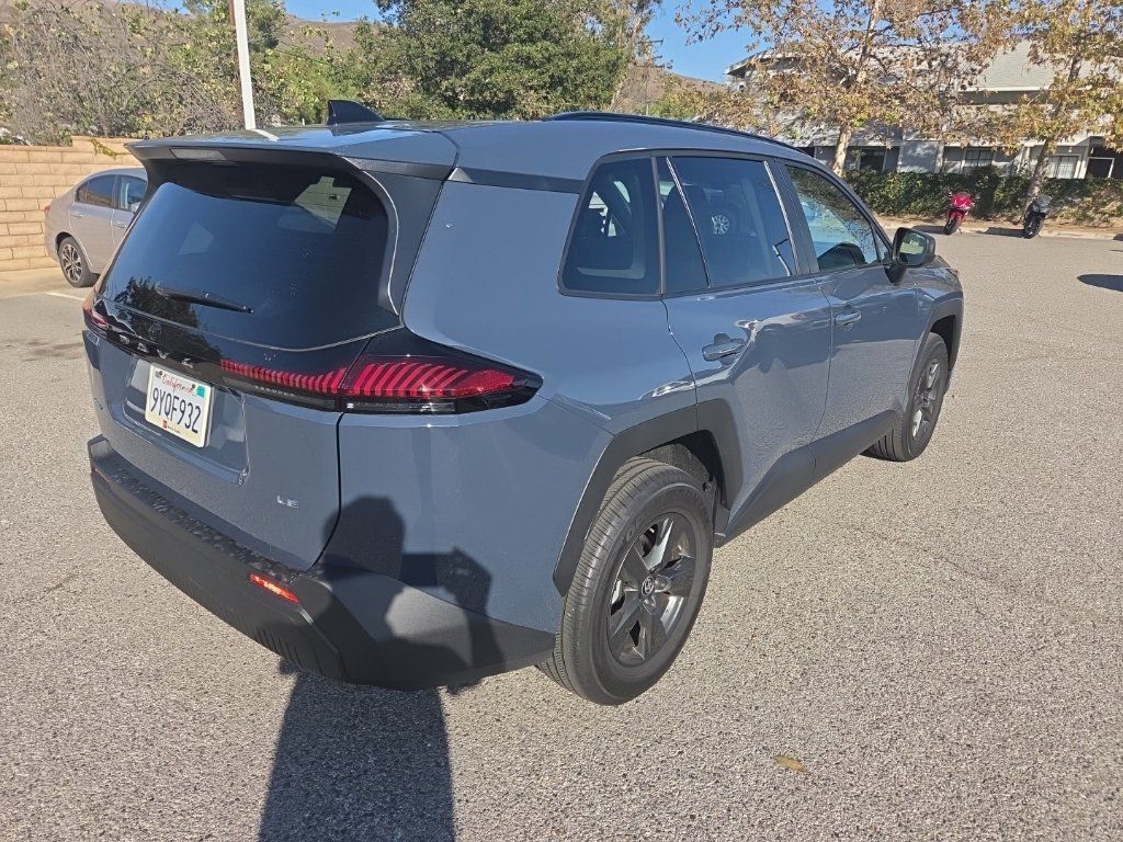 Used 2026 Toyota RAV4 LE FWD image 5