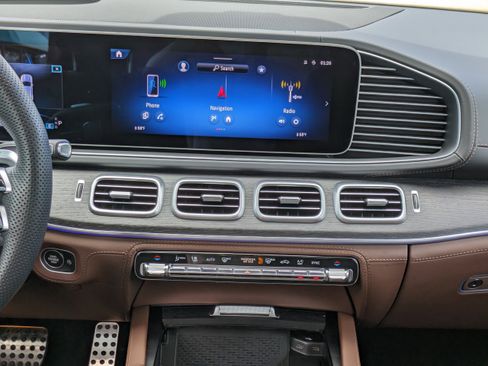 Used 2024 Mercedes-Benz GLE 63 AMG S image 19