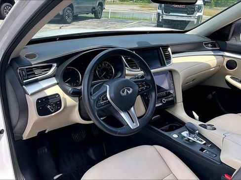 Used 2021 INFINITI QX50 Luxe w/ Cargo Package AWD/4WD image 17