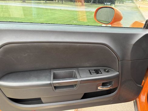 Used 2012 Dodge Challenger SXT RWD image 13