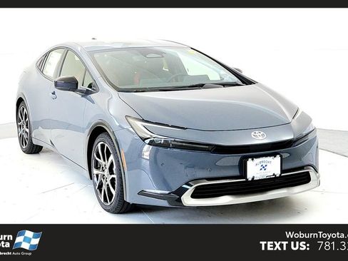 New 2026 Toyota Prius Plug-In Hybrid FWD image 1