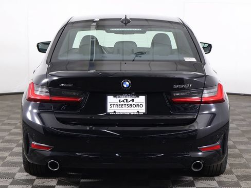 Used 2021 BMW 330i xDrive Sedan w/ Convenience Package AWD/4WD image 14