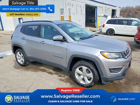 Used 2018 Jeep Compass Latitude w/ Popular Equipment Group AWD/4WD image 5
