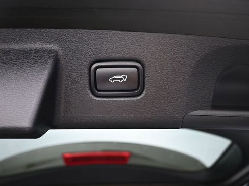 Used 2021 Kia Telluride SX w/ SX Prestige Package image 22