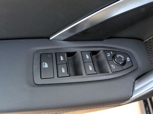 Certified 2023 BMW X1 xDrive28i w/ Premium Package image 32