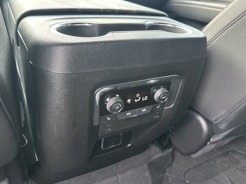 Certified 2025 Chevrolet Tahoe High Country image 24