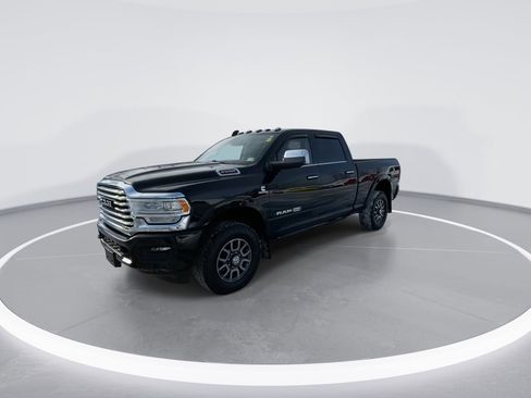 Used 2022 RAM 2500 Limited image 4