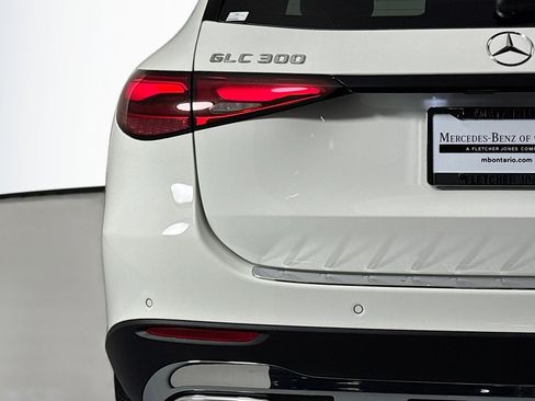 New 2026 Mercedes-Benz GLC 300 image 14
